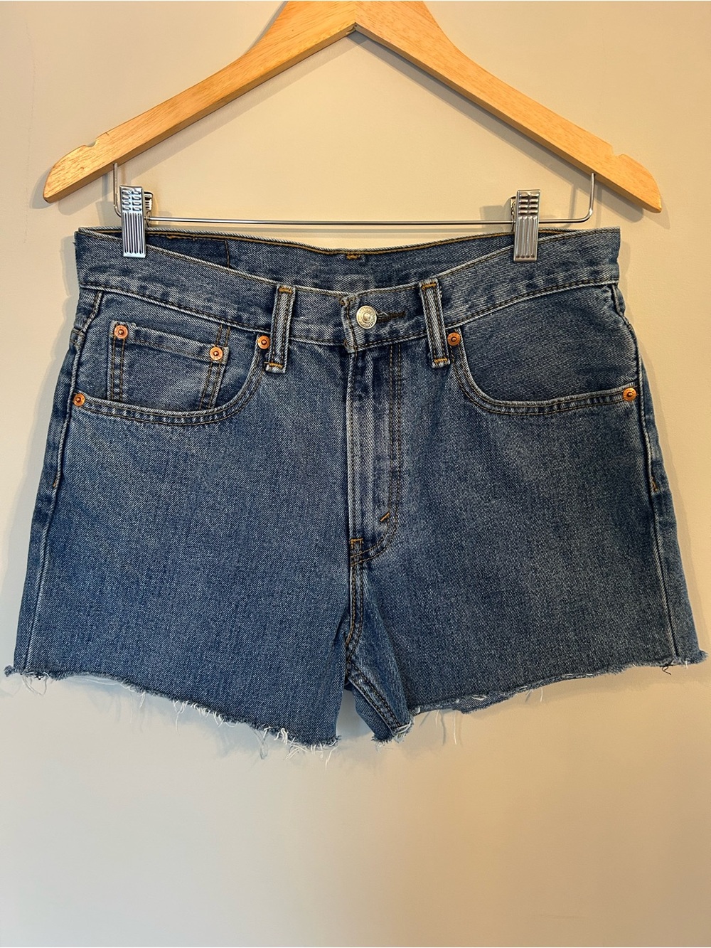Levis 516 High Rise Denim Shorts Blue Wash Summer Cut Offs Casual Size 30”